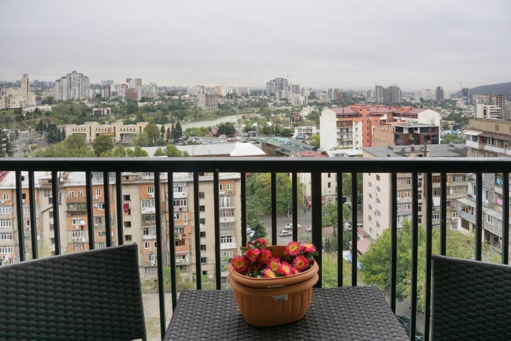Heart Of Ortachala- 2bedrooms With Open View * Tbilisi